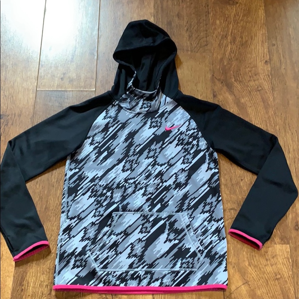 BRAND NEW❗️Nike Dri fit hoodie!